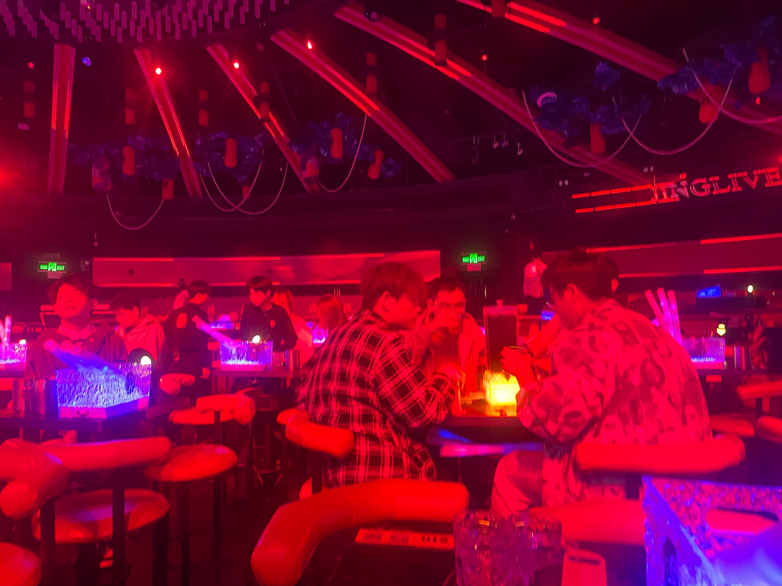 运城商务ktv:举办商务活动的绝佳选择-闻喜县ktv预订